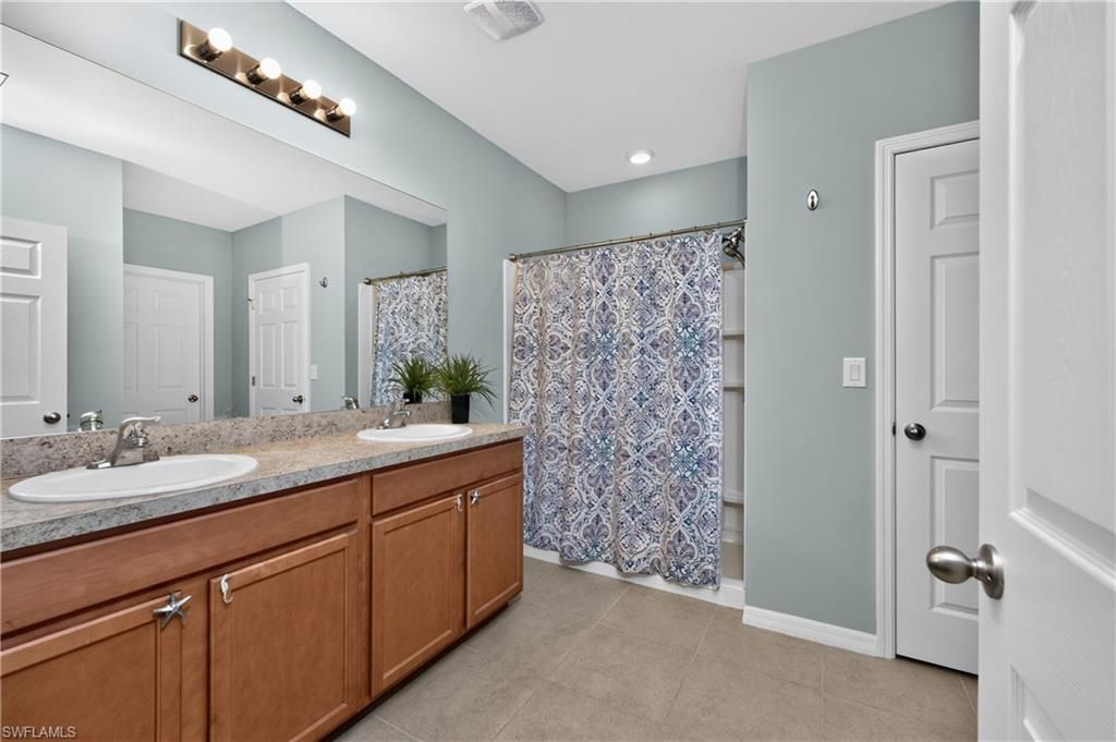7492 Mikasa Dr, Punta Gorda, FL 33950 Photo