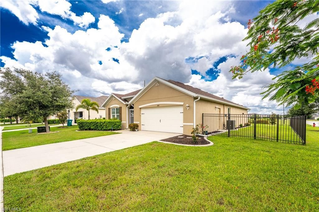 7492 Mikasa Dr, Punta Gorda, FL 33950 Photo