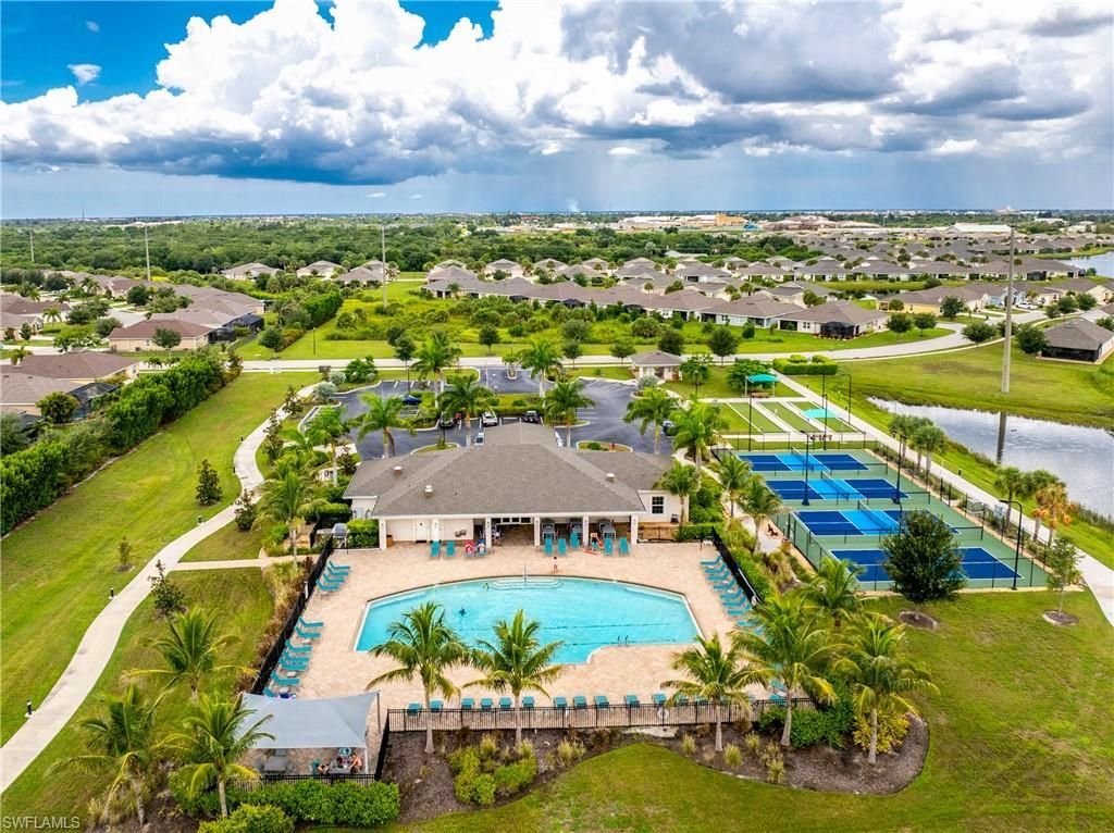 7492 Mikasa Dr, Punta Gorda, FL 33950 Photo