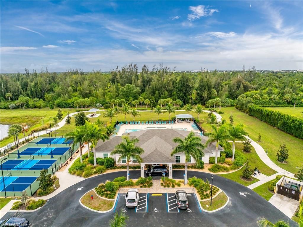 7492 Mikasa Dr, Punta Gorda, FL 33950 Photo