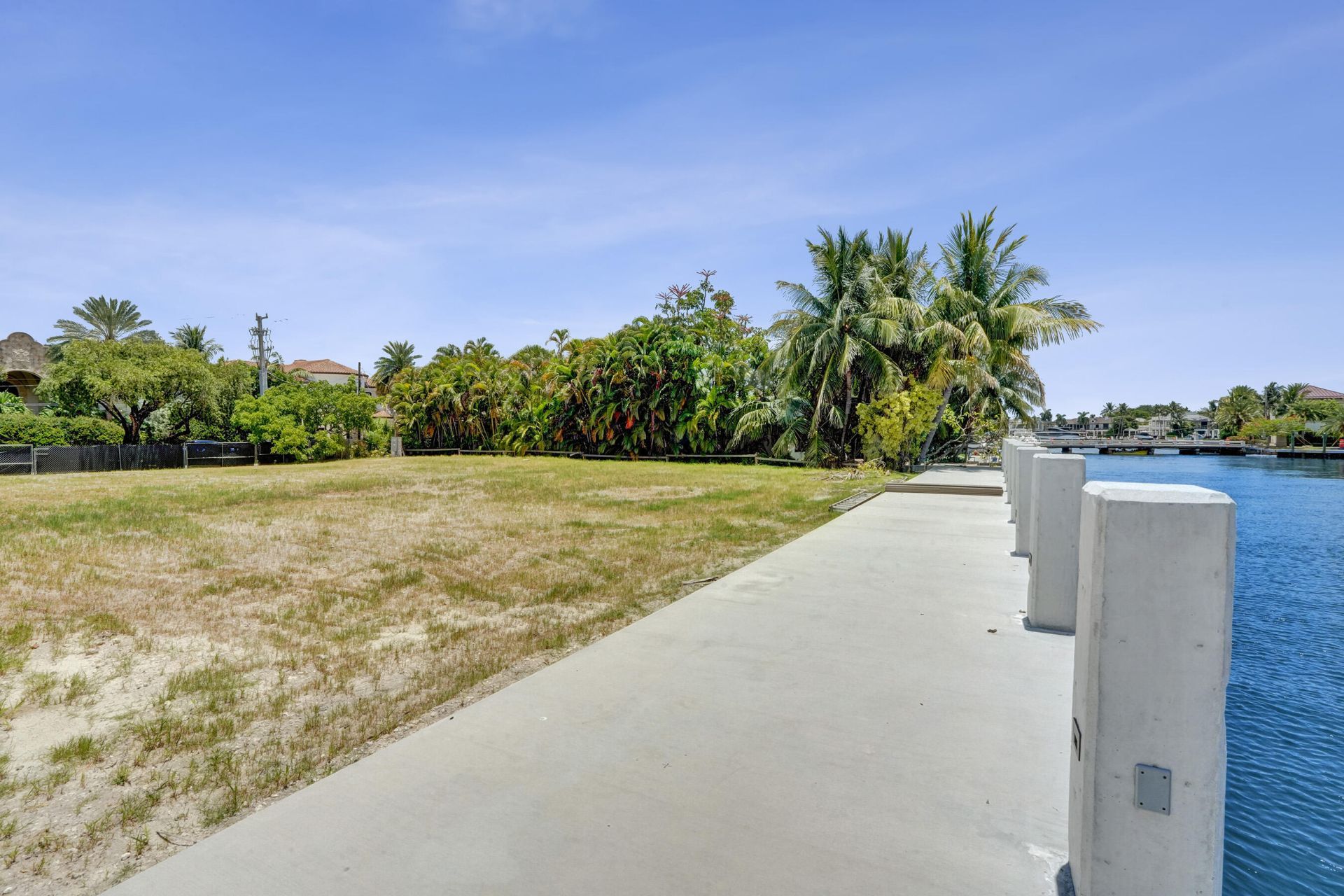 2552 Mercedes Drive, Fort Lauderdale, FL 33316 Photo