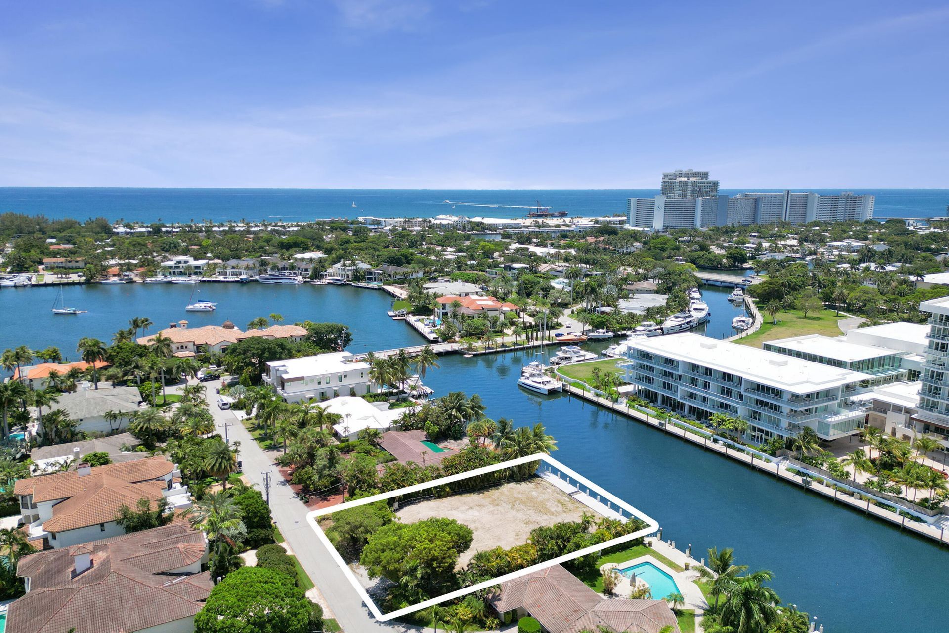 2552 Mercedes Drive, Fort Lauderdale, FL 33316 Photo
