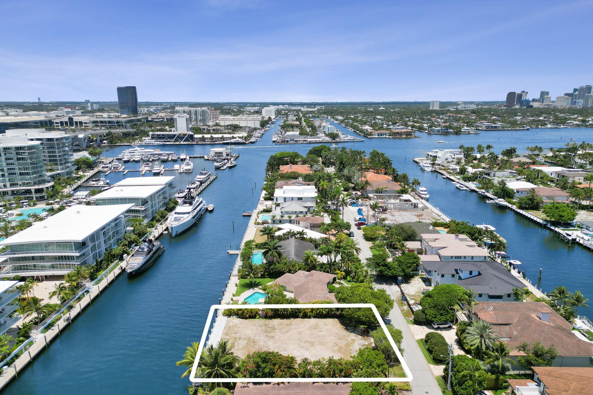 2552 Mercedes Drive, Fort Lauderdale, FL 33316 Photo