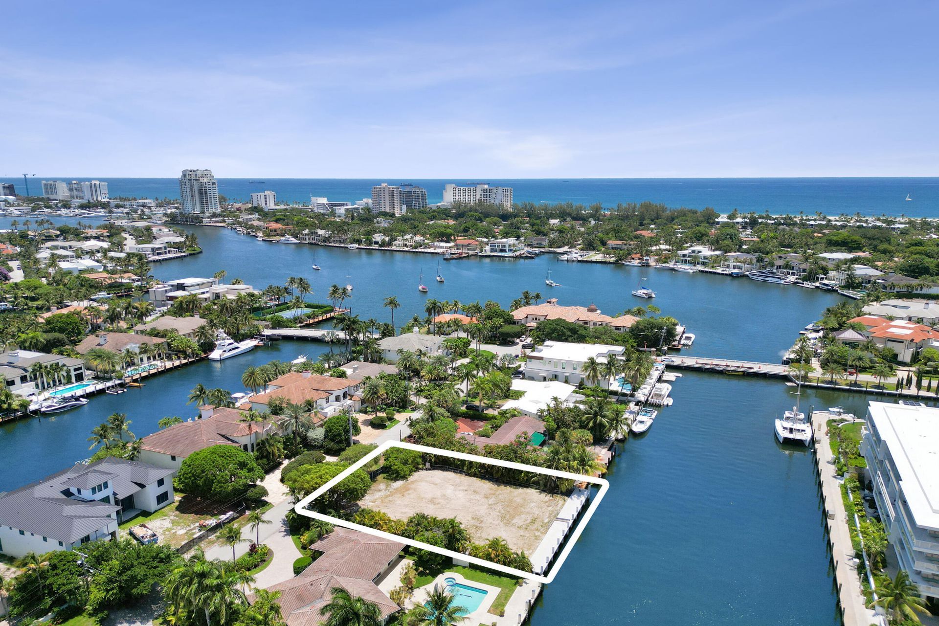 2552 Mercedes Drive, Fort Lauderdale, FL 33316 Photo