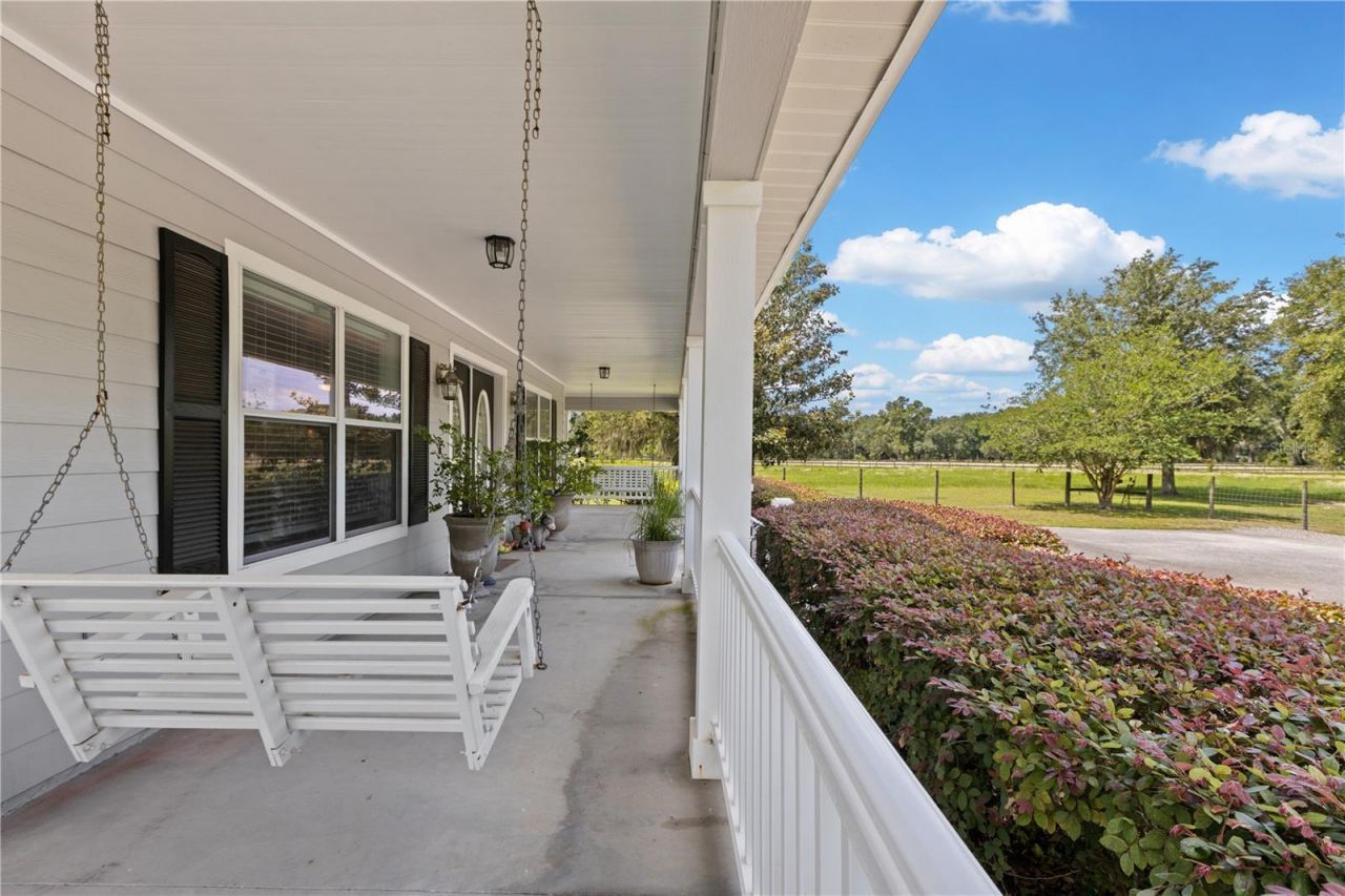 9897 NW 160 Avenue, Morriston, FL 32668 Photo