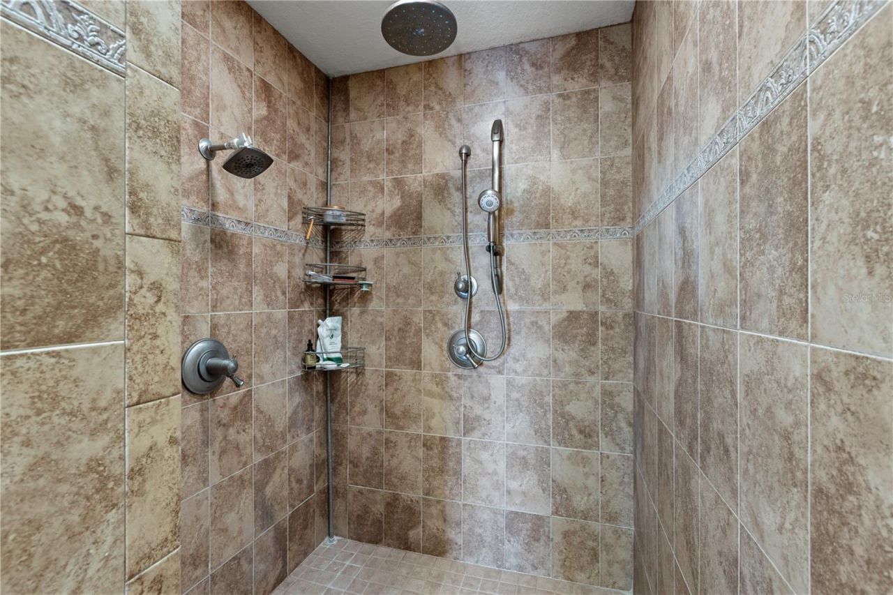 9897 NW 160 Avenue, Morriston, FL 32668 Photo
