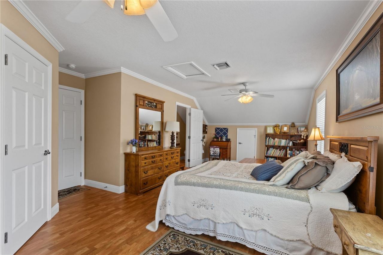 9897 NW 160 Avenue, Morriston, FL 32668 Photo