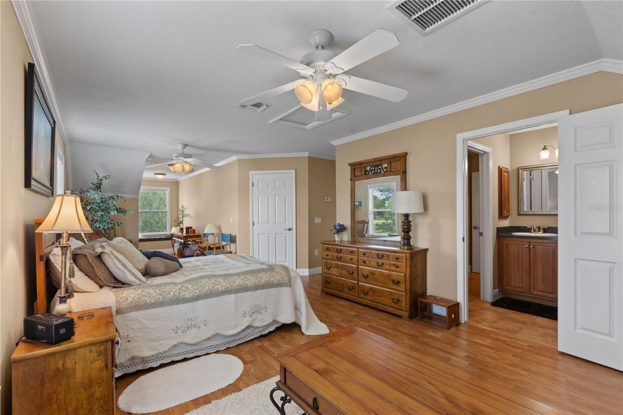 9897 NW 160 Avenue, Morriston, FL 32668 Photo
