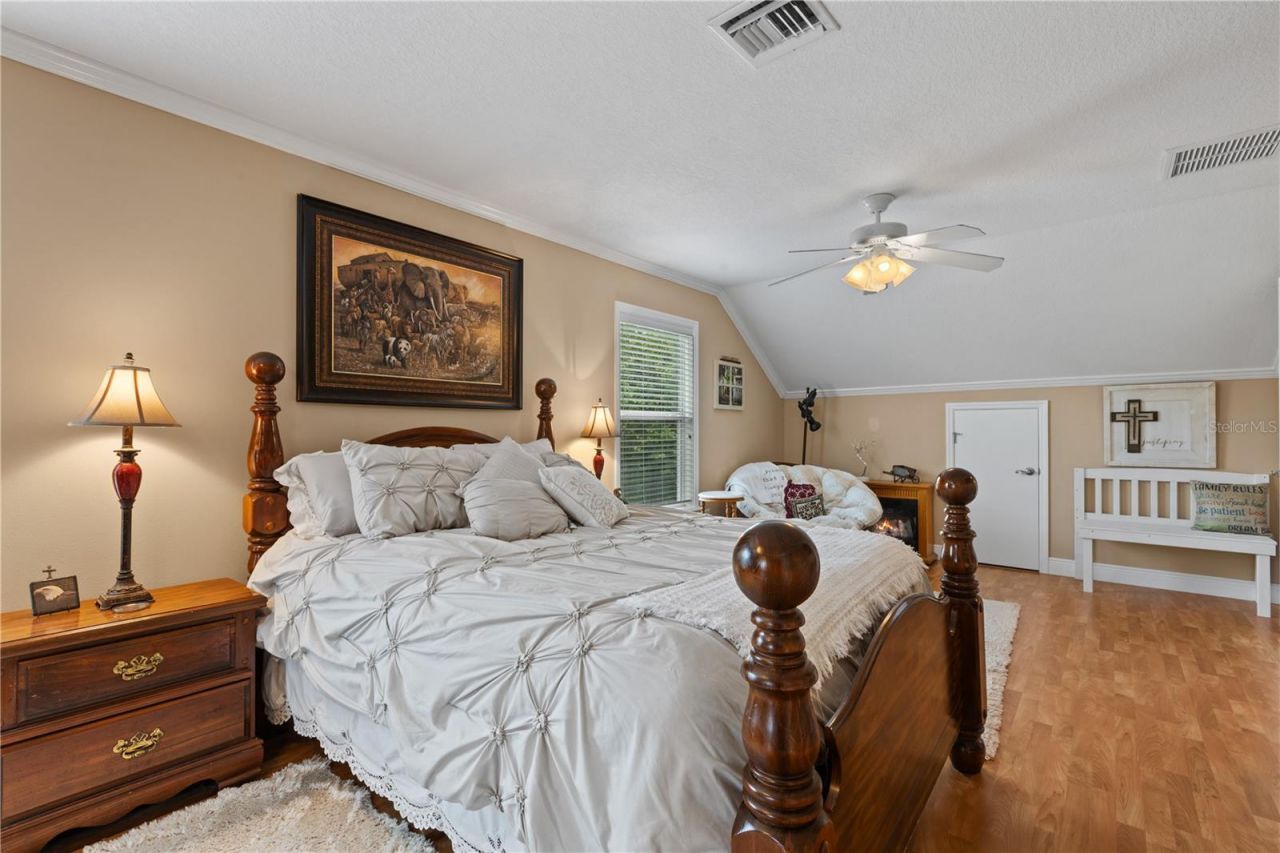 9897 NW 160 Avenue, Morriston, FL 32668 Photo