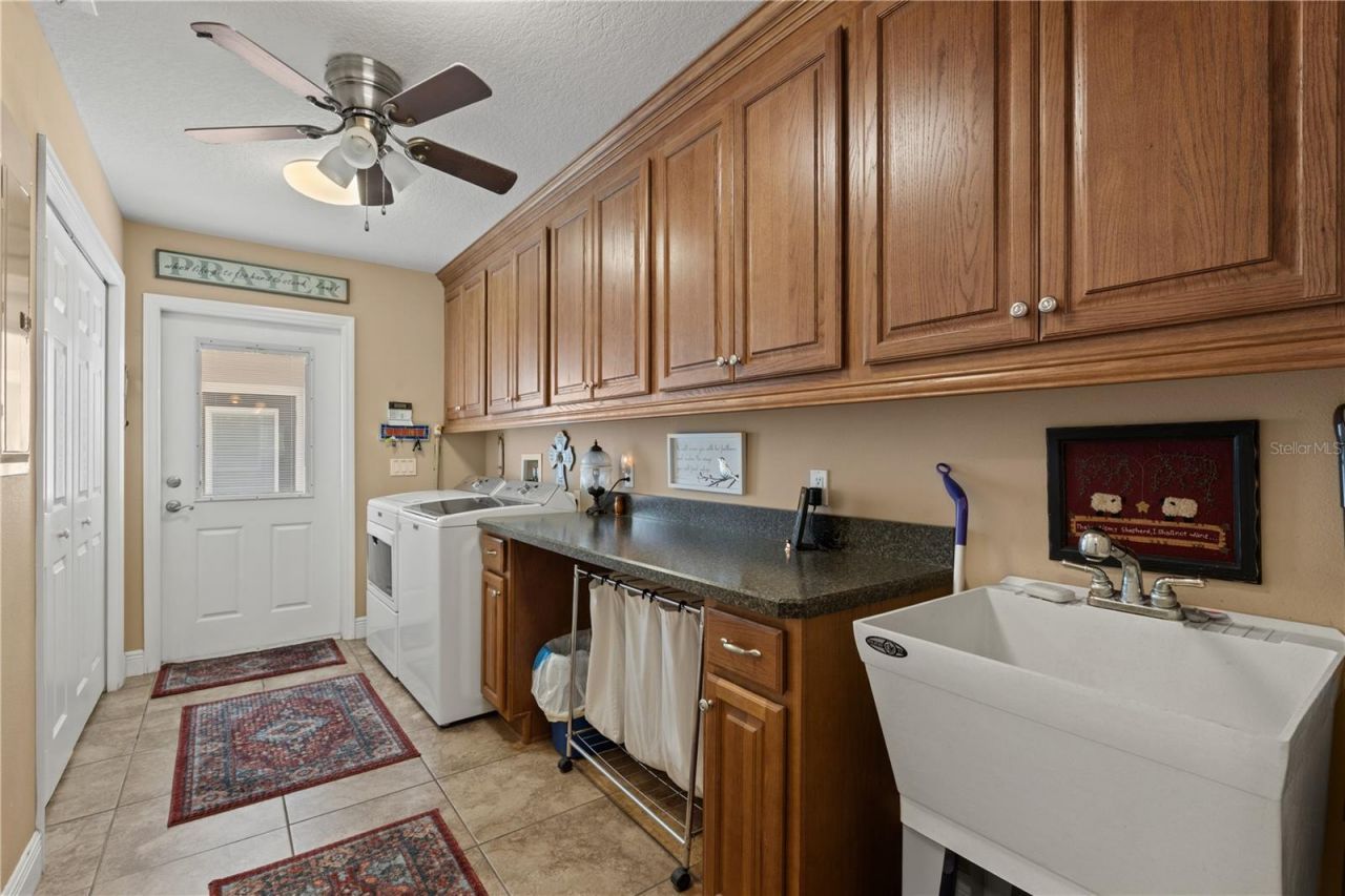9897 NW 160 Avenue, Morriston, FL 32668 Photo