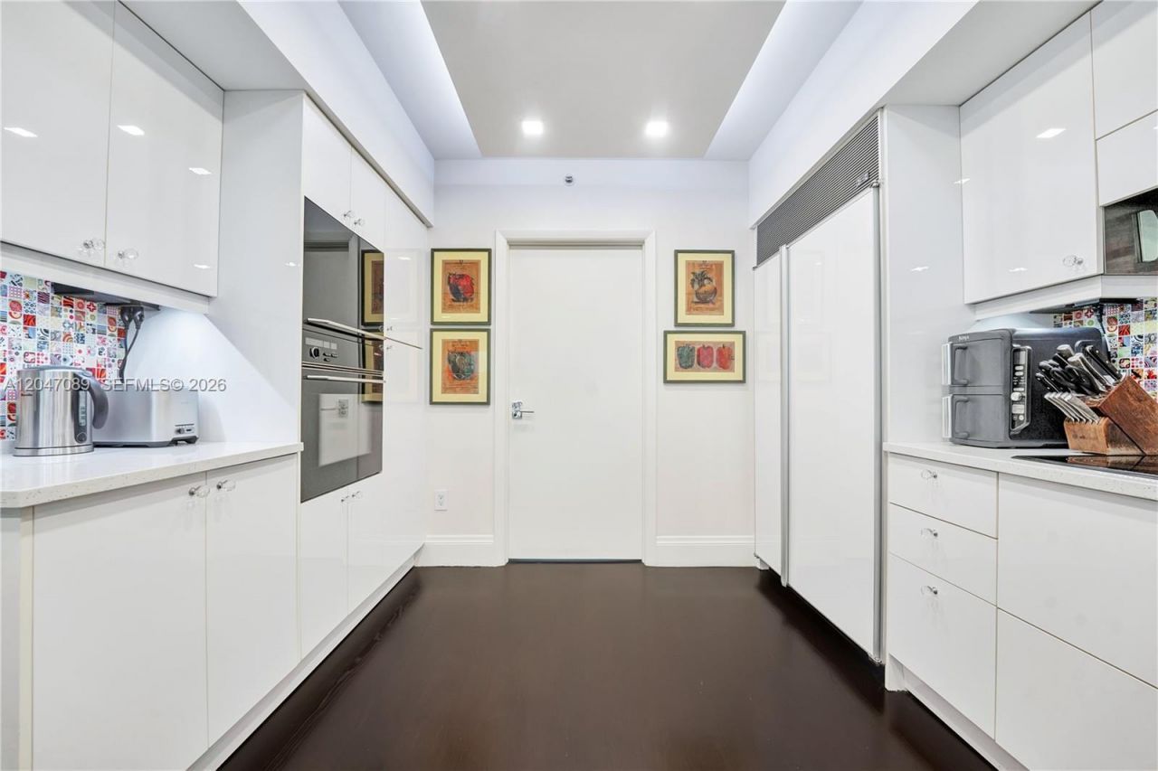 1455 Ocean Dr, Unit 904, Miami Beach, FL 33139 Photo