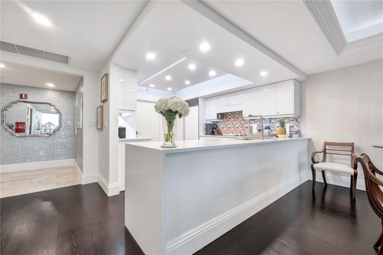 1455 Ocean Dr, Unit 904, Miami Beach, FL 33139 Photo