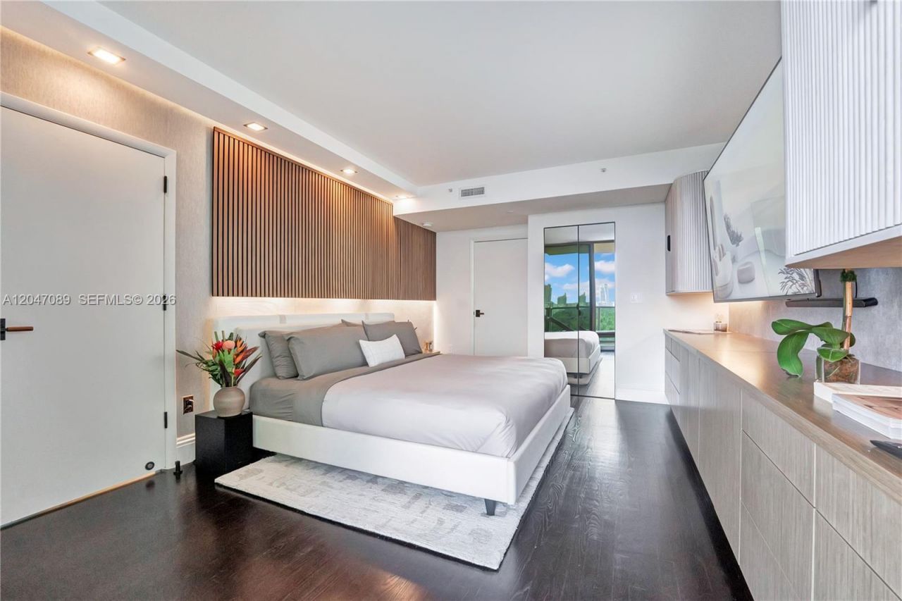 1455 Ocean Dr, Unit 904, Miami Beach, FL 33139 Photo
