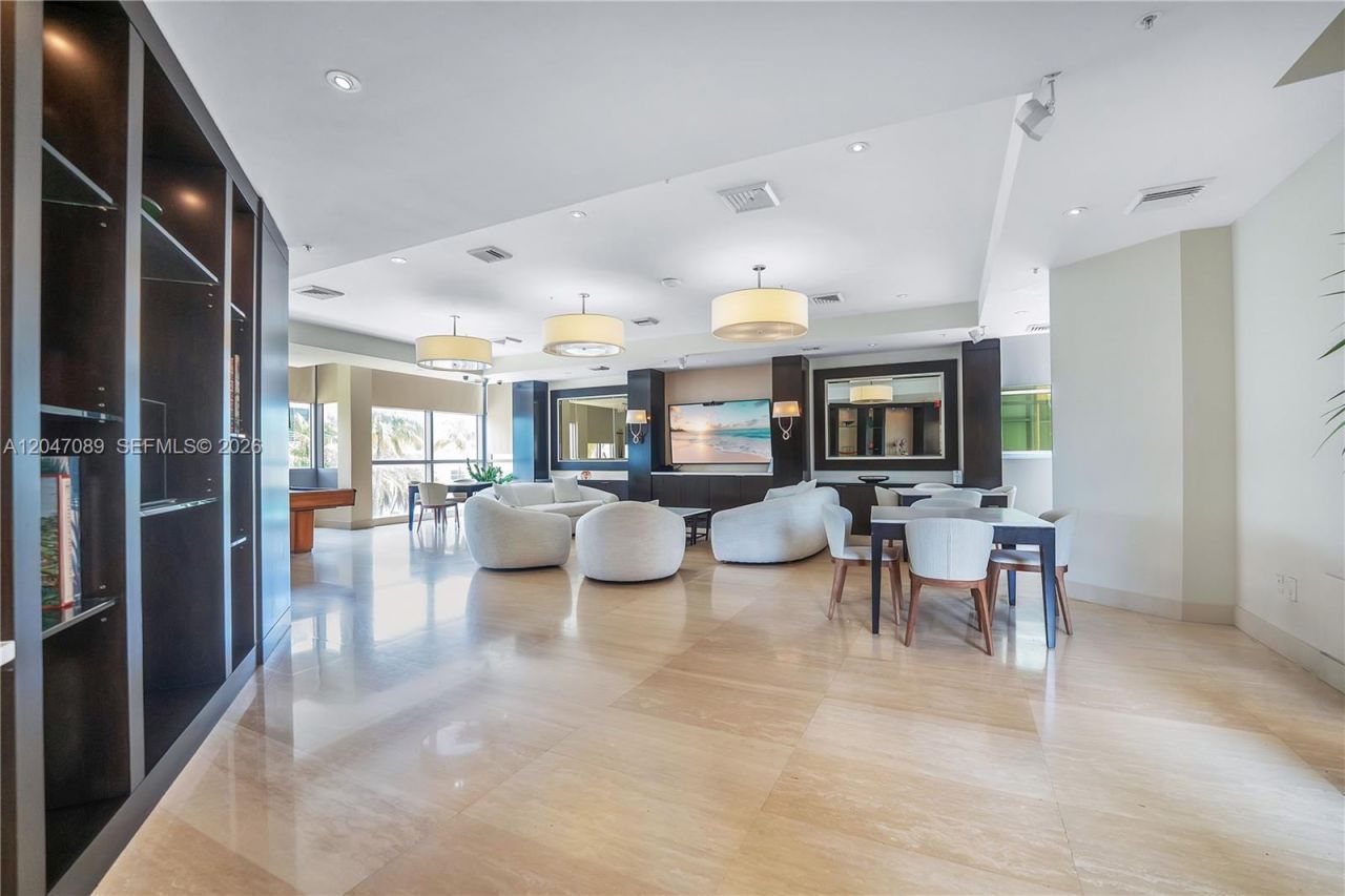 1455 Ocean Dr, Unit 904, Miami Beach, FL 33139 Photo