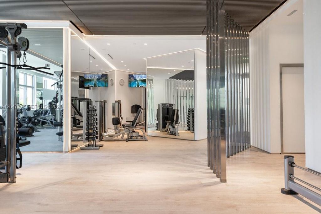 1455 Ocean Dr, Unit 904, Miami Beach, FL 33139 Photo