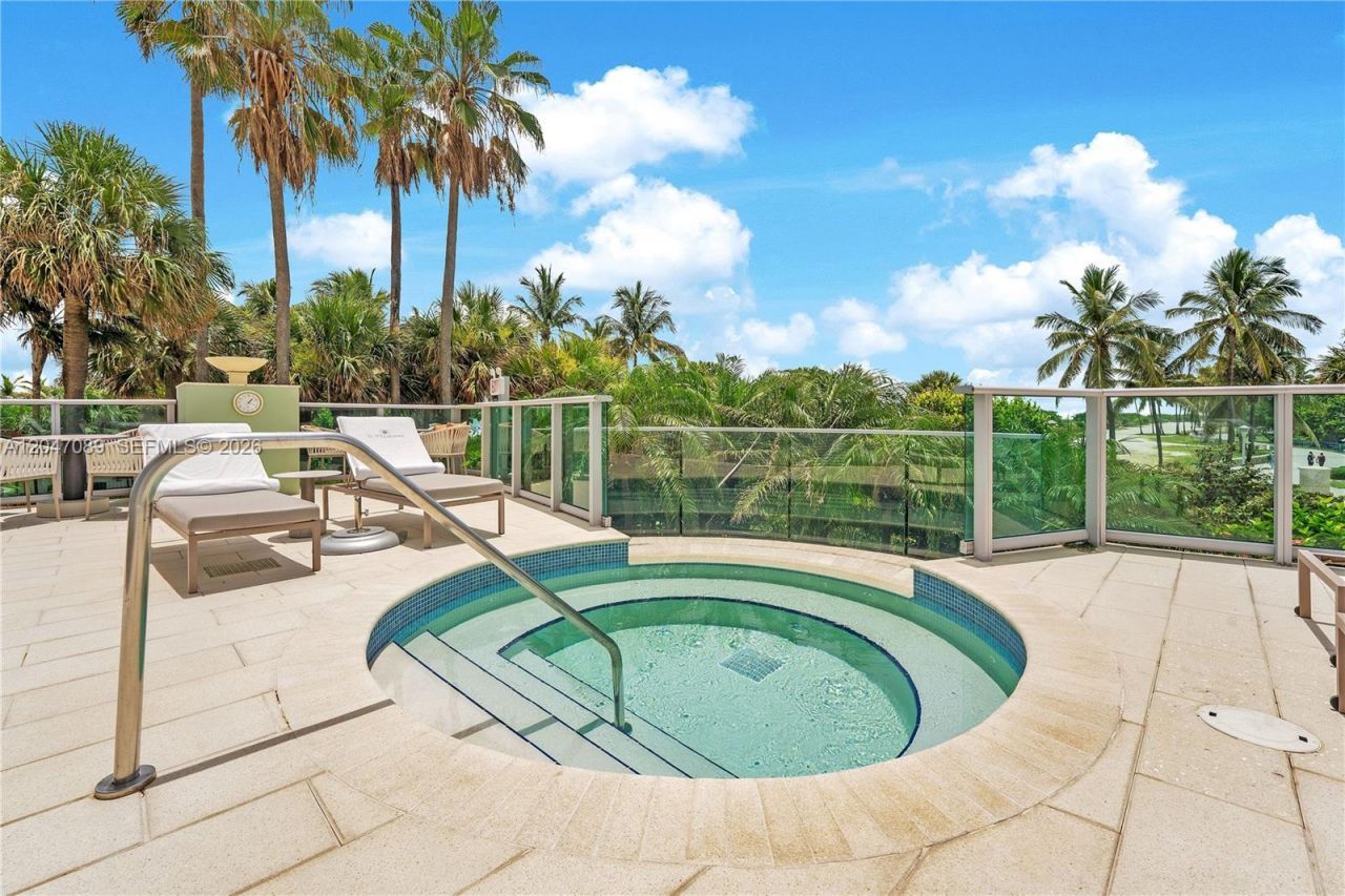 1455 Ocean Dr, Unit 904, Miami Beach, FL 33139 Photo