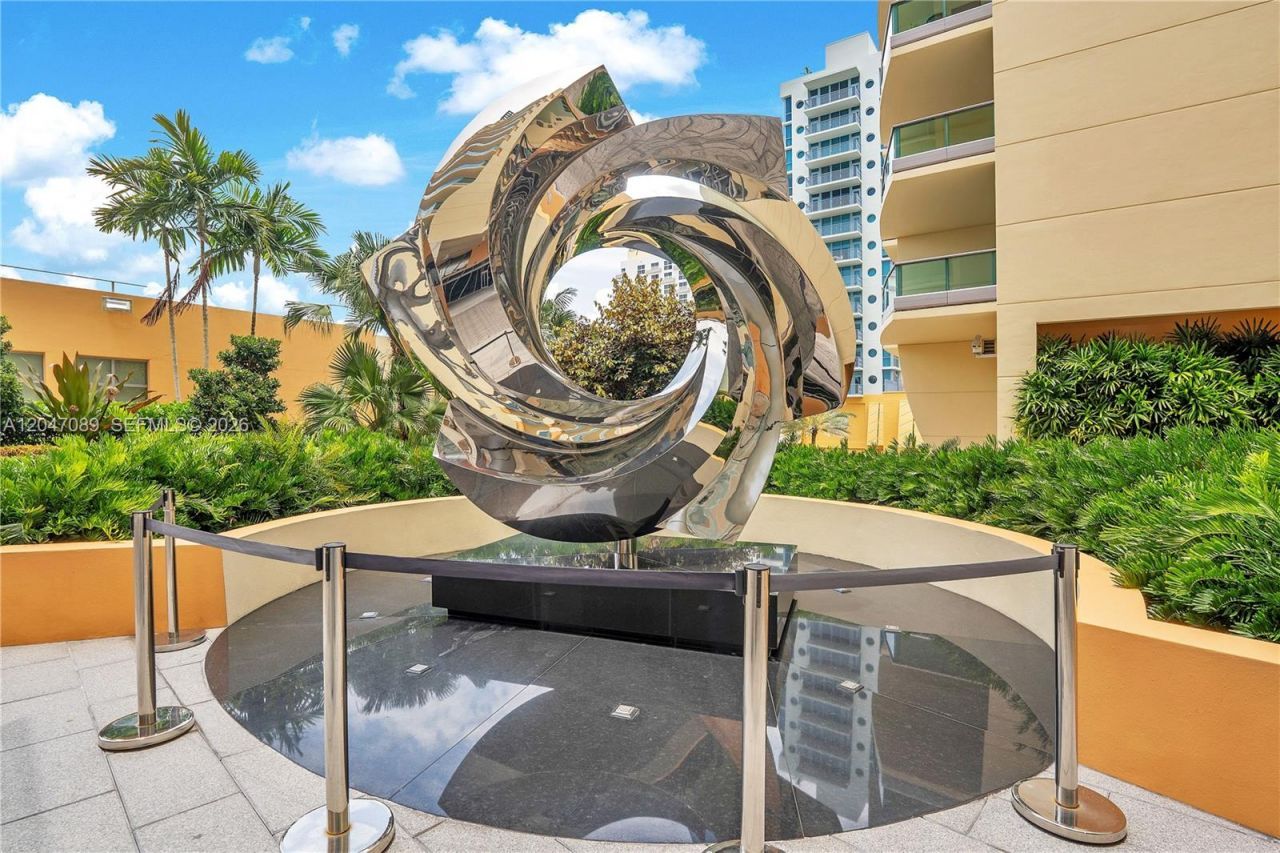 1455 Ocean Dr, Unit 904, Miami Beach, FL 33139 Photo
