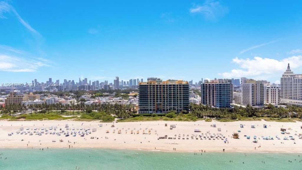 1455 Ocean Dr, Unit 904, Miami Beach, FL 33139 Photo