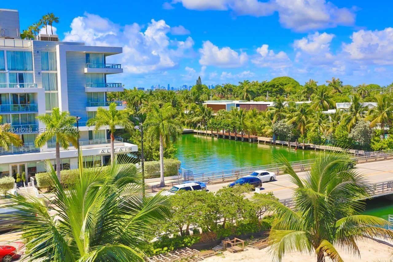 9660 W Bay Harbor Dr, Unit 5A, Bay Harbor Islands, FL 33154 Photo