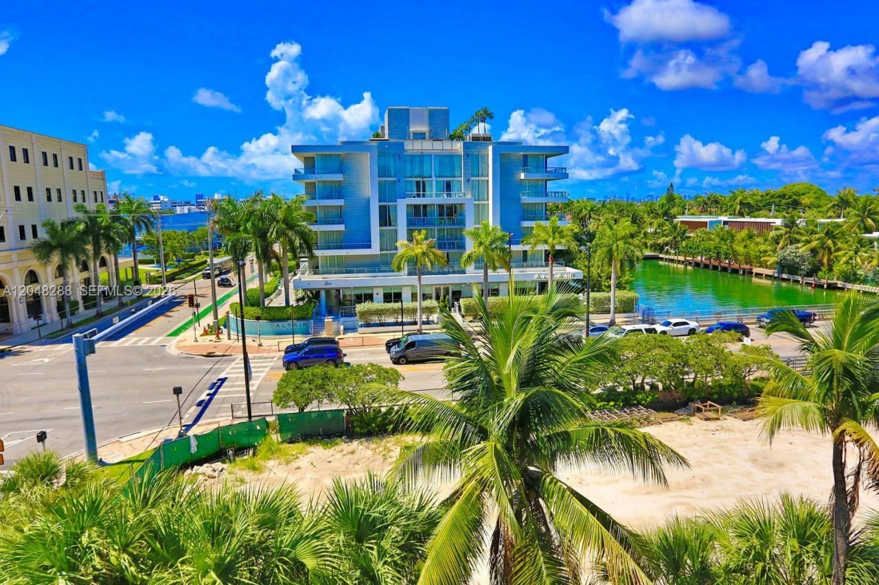 9660 W Bay Harbor Dr, Unit 5A, Bay Harbor Islands, FL 33154 Photo