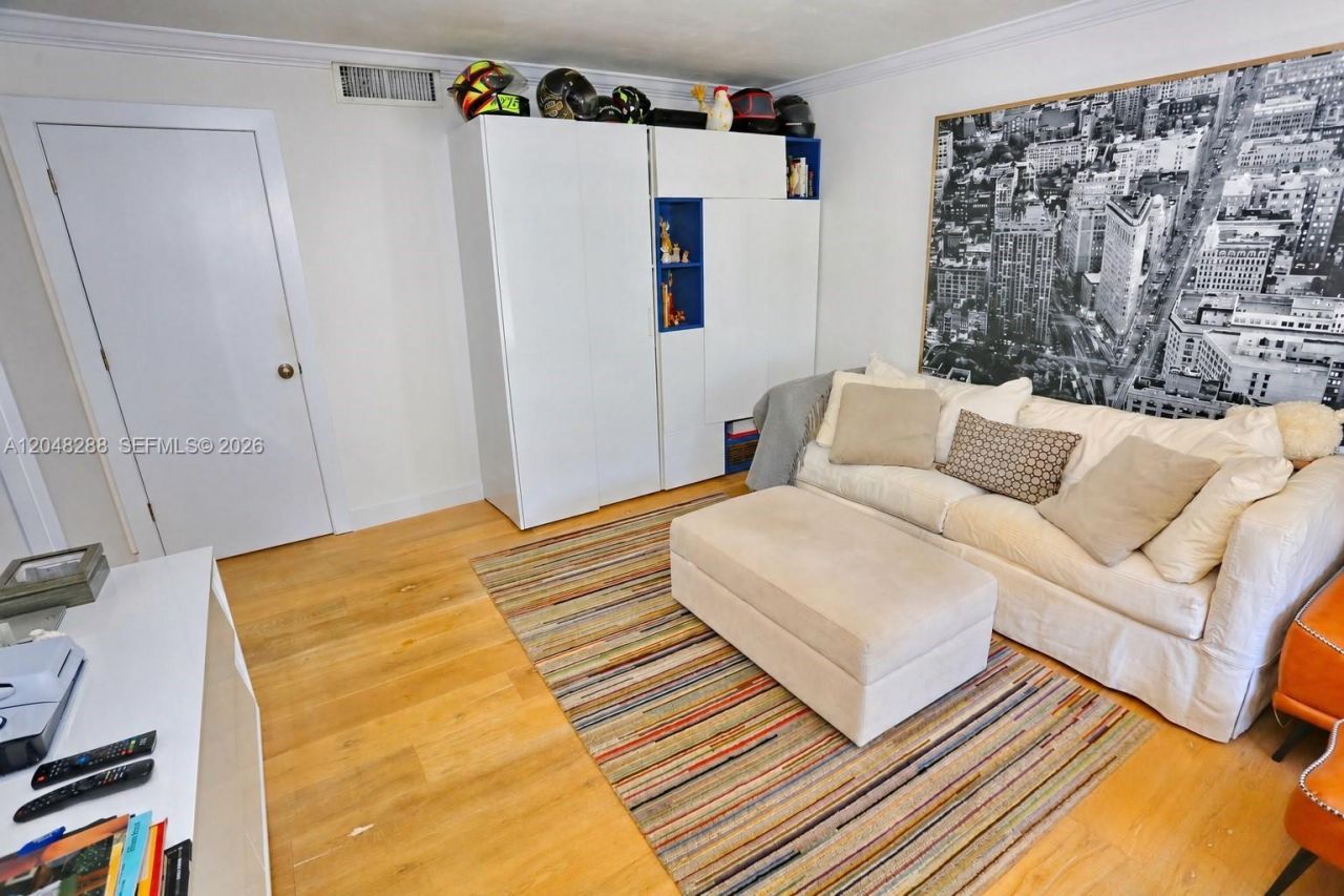 9660 W Bay Harbor Dr, Unit 5A, Bay Harbor Islands, FL 33154 Photo
