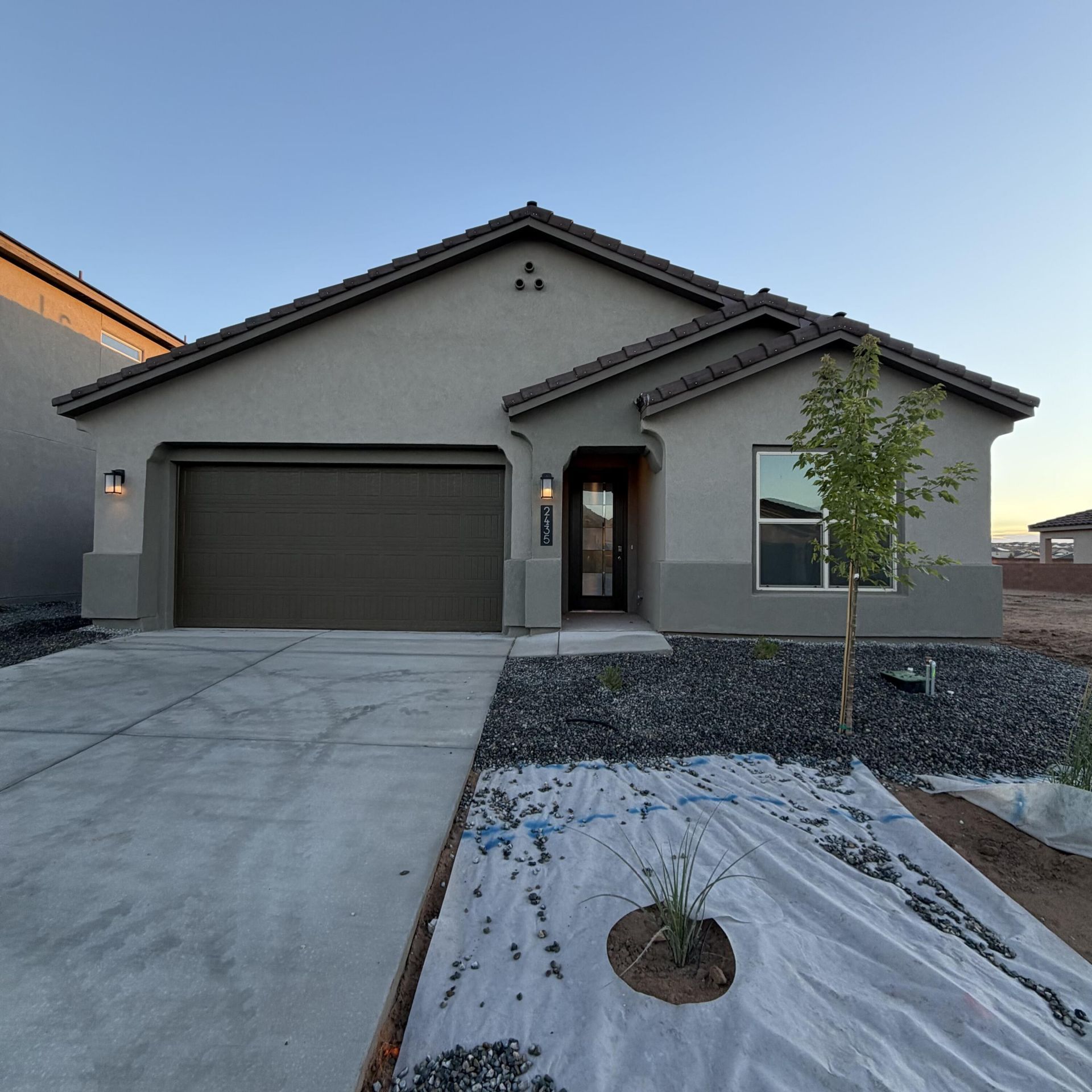 2402 Travertine Avenue Ne, Rio Rancho, NM 87144 Main Photo