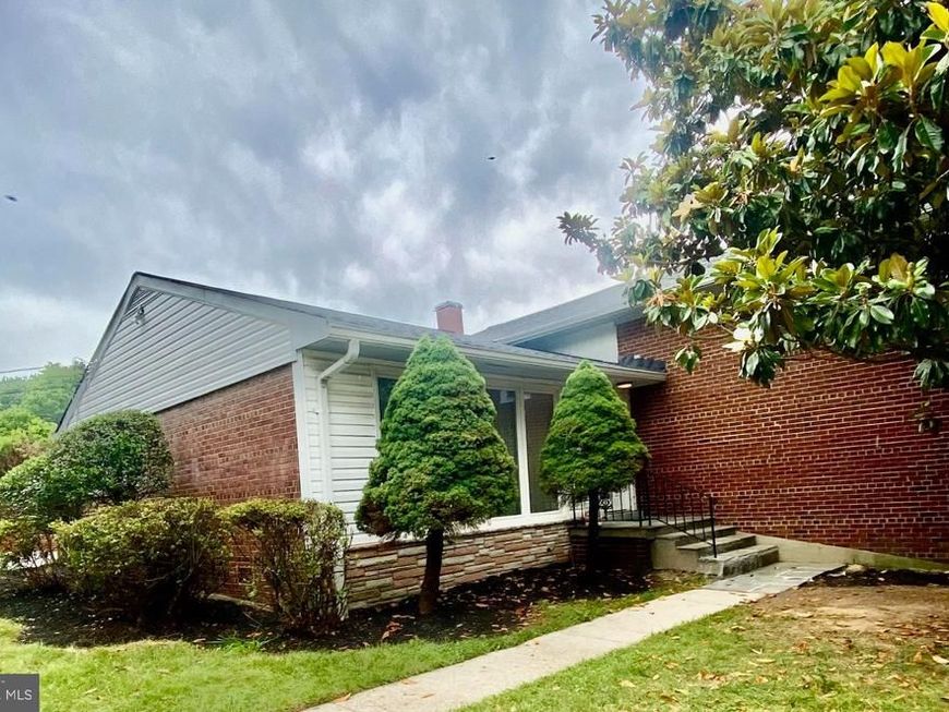 2209 Mark Court, Silver Spring, MD 20910 Main Photo
