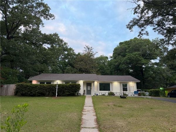 5858 Shadesview Drive, Mobile, AL 36608
