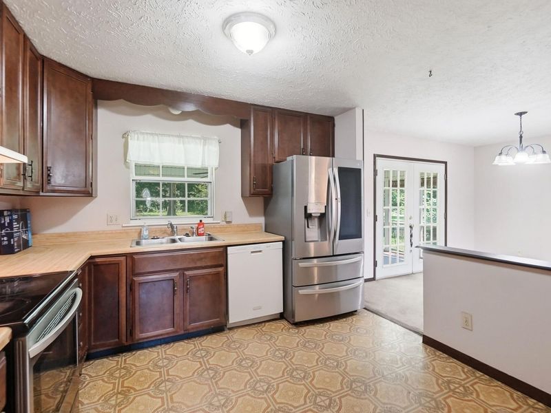 330 E Main Street, South Vienna, OH 45369 Photo 17