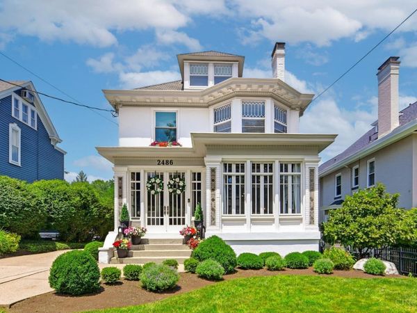 2486 Observatory Avenue, Cincinnati, OH 45208