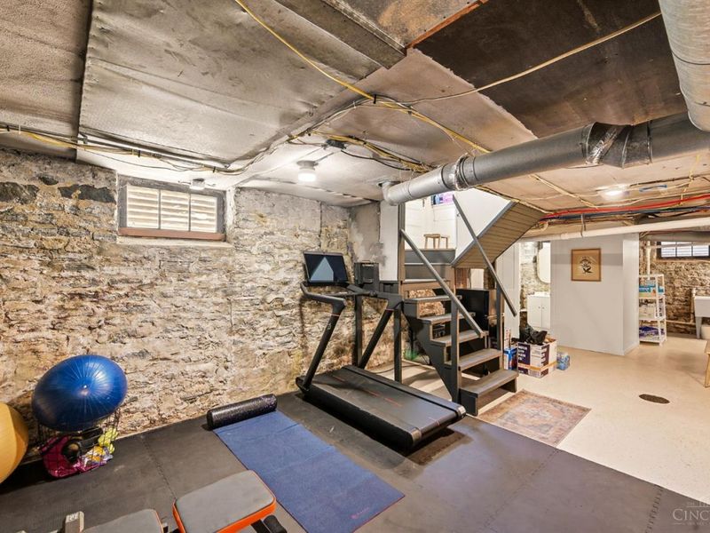 2486 Observatory Avenue, Cincinnati, OH 45208 Photo 41