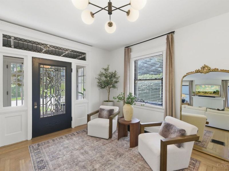 2486 Observatory Avenue, Cincinnati, OH 45208 Photo 5