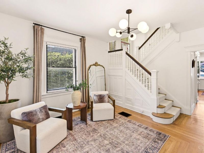 2486 Observatory Avenue, Cincinnati, OH 45208 Photo 6