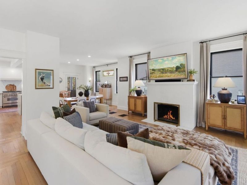 2486 Observatory Avenue, Cincinnati, OH 45208 Photo 8