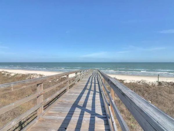6501 Villa Castellon Drive, Port Aransas, TX 78373
