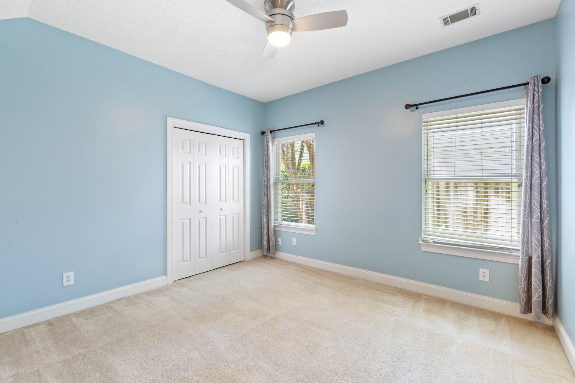 732 Lawton Harbor Drive Photo 24