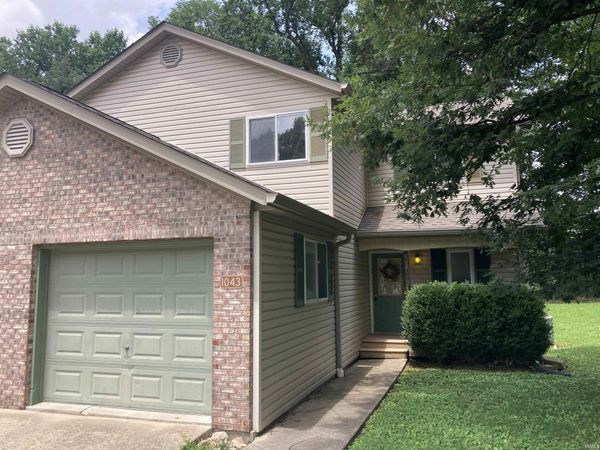 1043 N Forest View Drive, Ellettsville, IN 47429
