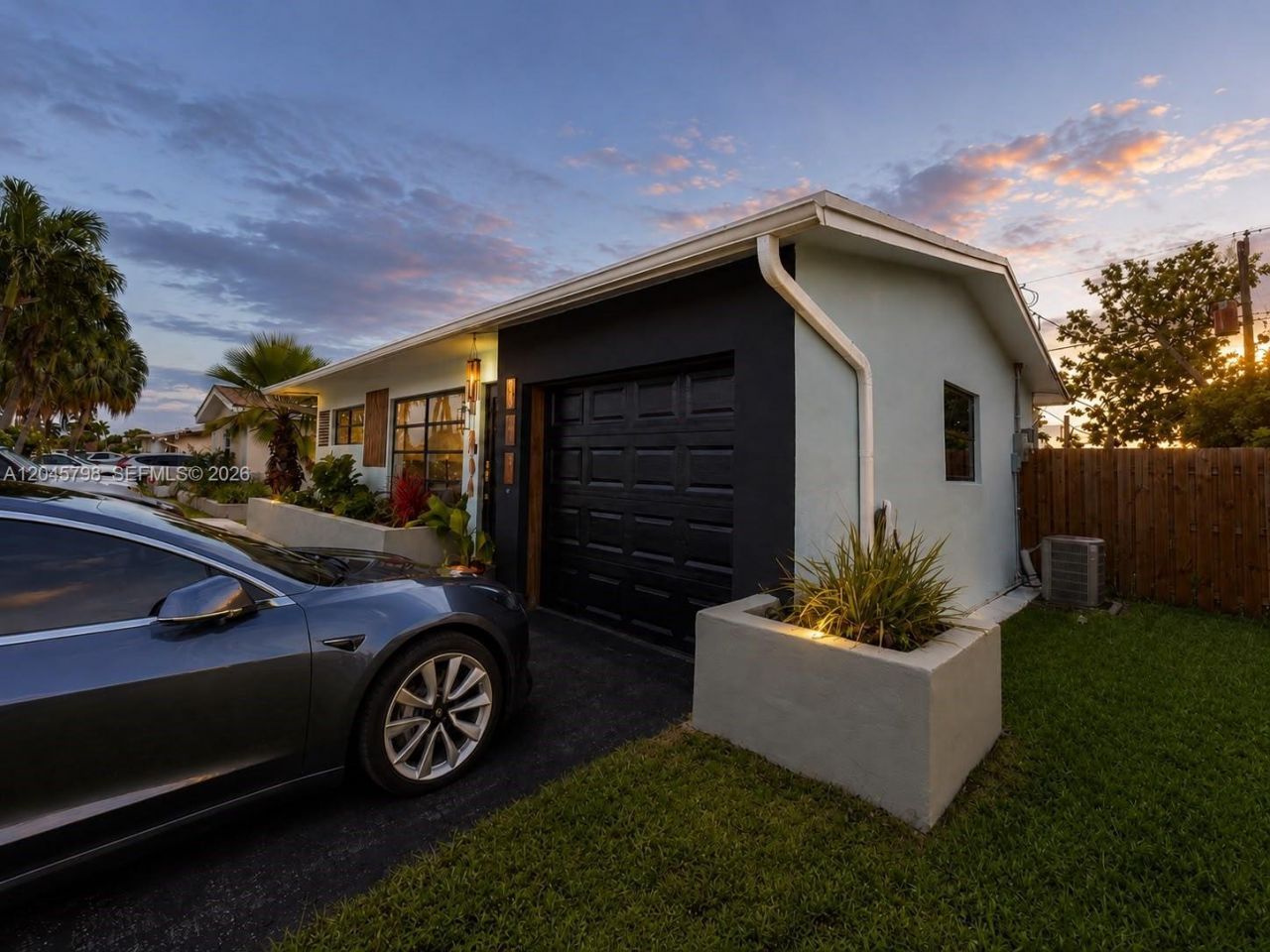 9160 NW 26th Pl, Sunrise, FL 33322 Photo