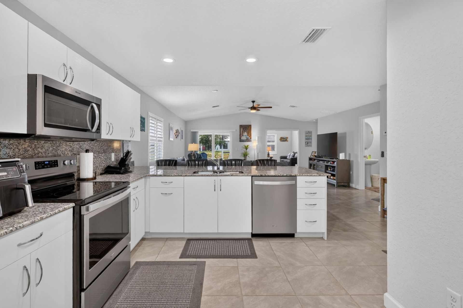 38 Spanish Way, Port Saint Lucie, FL 34952 Photo