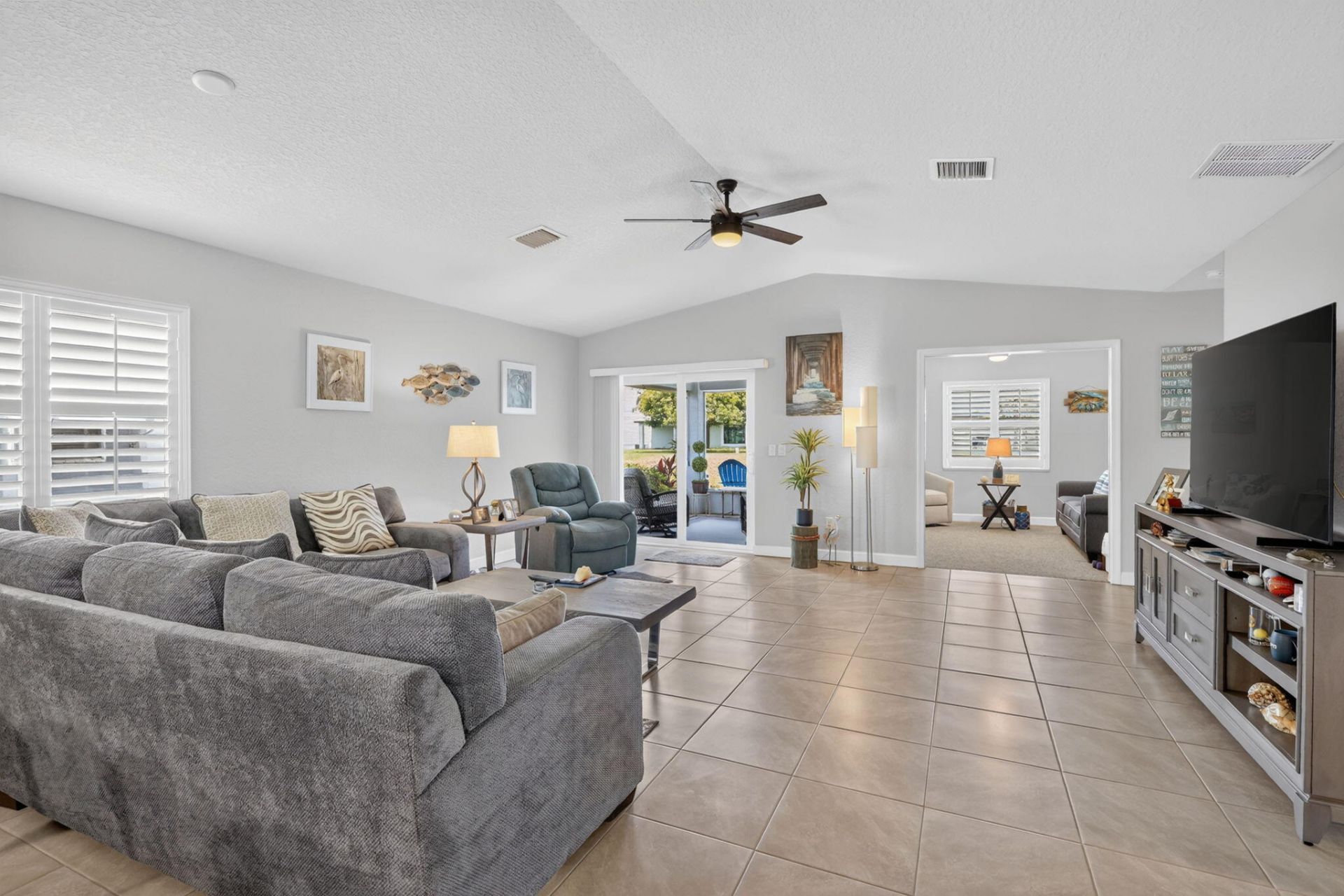 38 Spanish Way, Port Saint Lucie, FL 34952 Photo