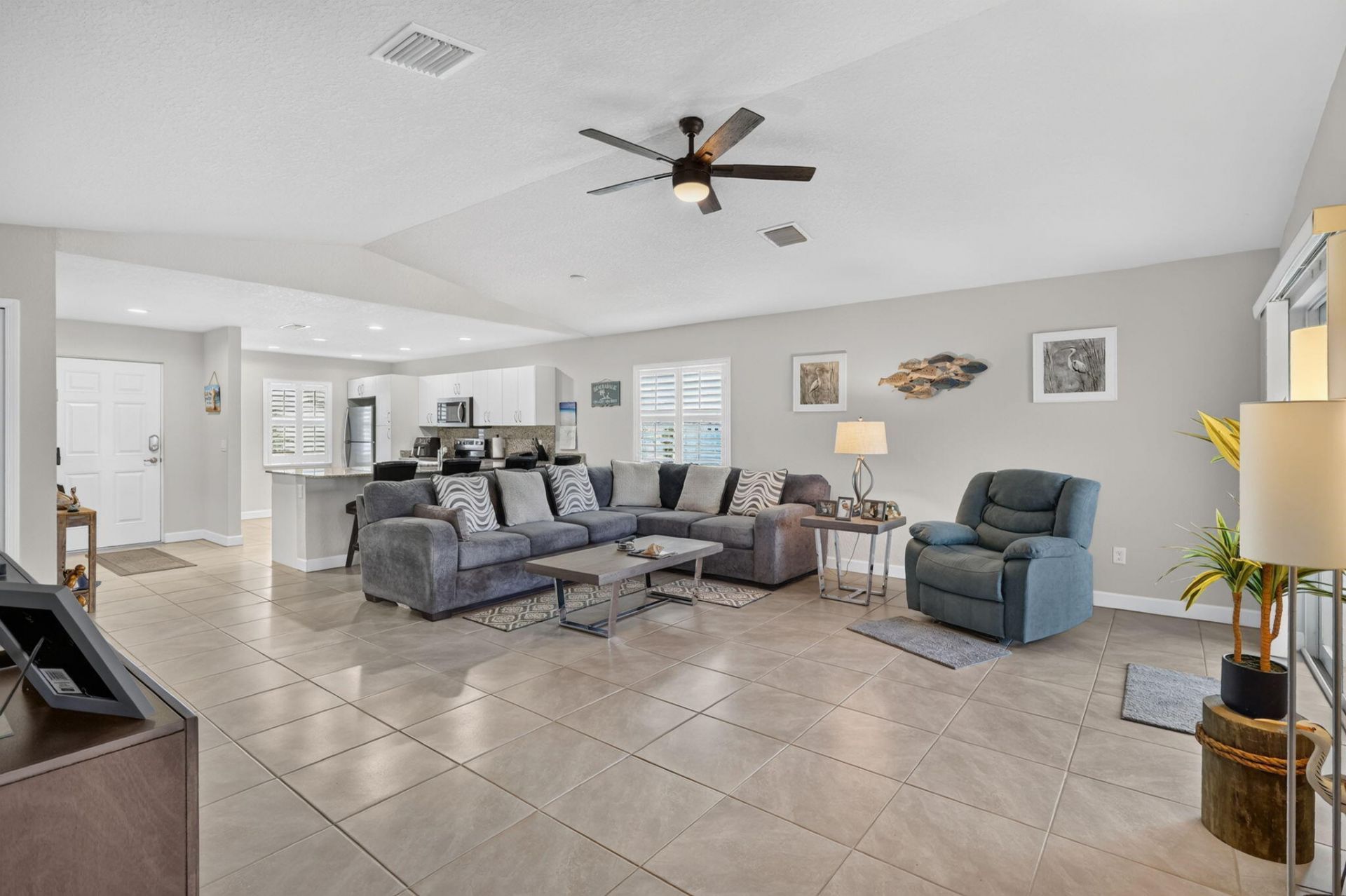 38 Spanish Way, Port Saint Lucie, FL 34952 Photo