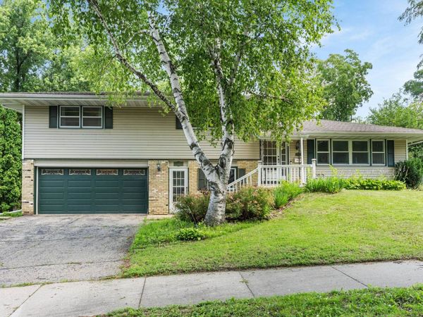 1011 Bay Ridge Road, Madison, WI 53716