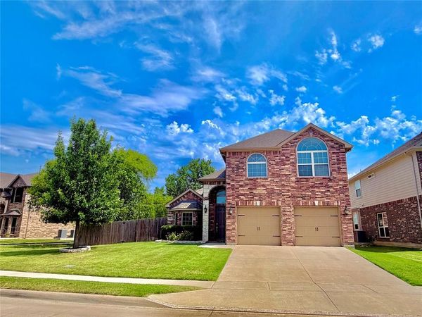 1701 Creosote Drive, Fort Worth, TX 76177