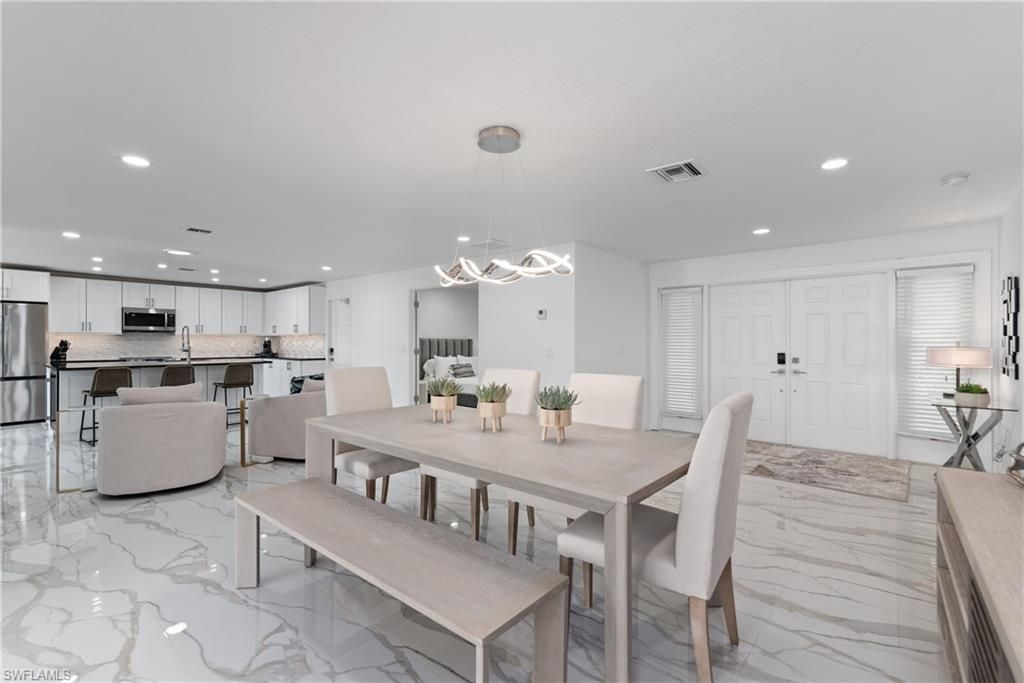 2500 Kings Lake Blvd , Naples, FL 34112 Photo