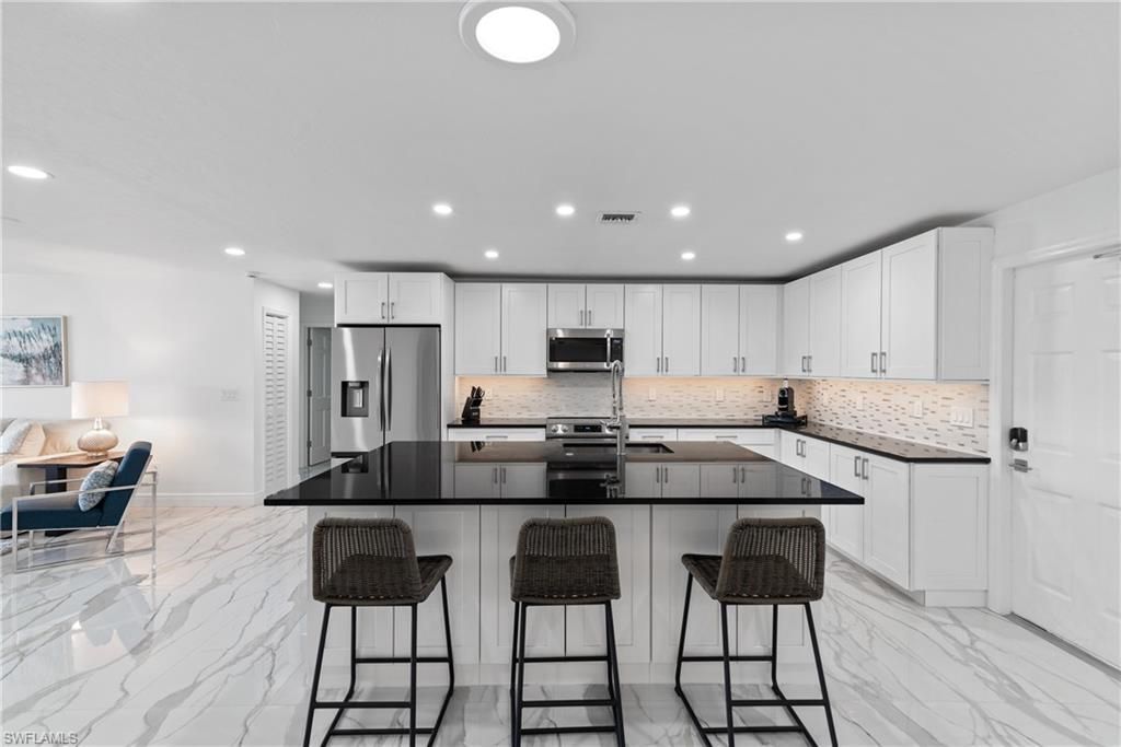 2500 Kings Lake Blvd , Naples, FL 34112 Photo