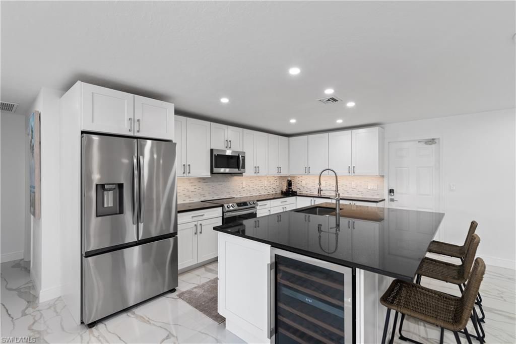 2500 Kings Lake Blvd , Naples, FL 34112 Photo