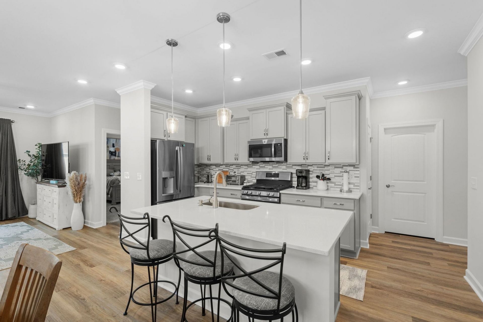 1215 Ocean Mist Dr. Photo 10