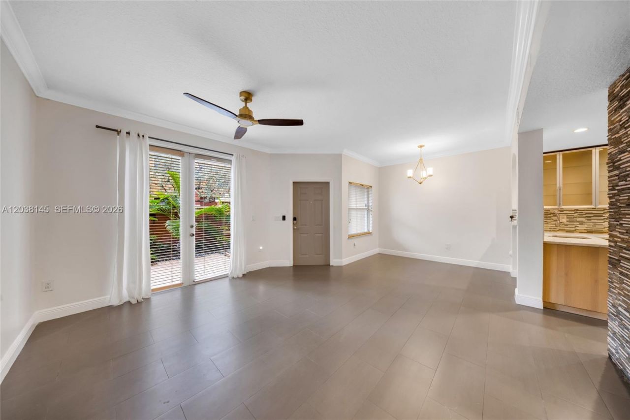 11411 NW 60th St , Unit 283, Doral, FL 33178 Photo