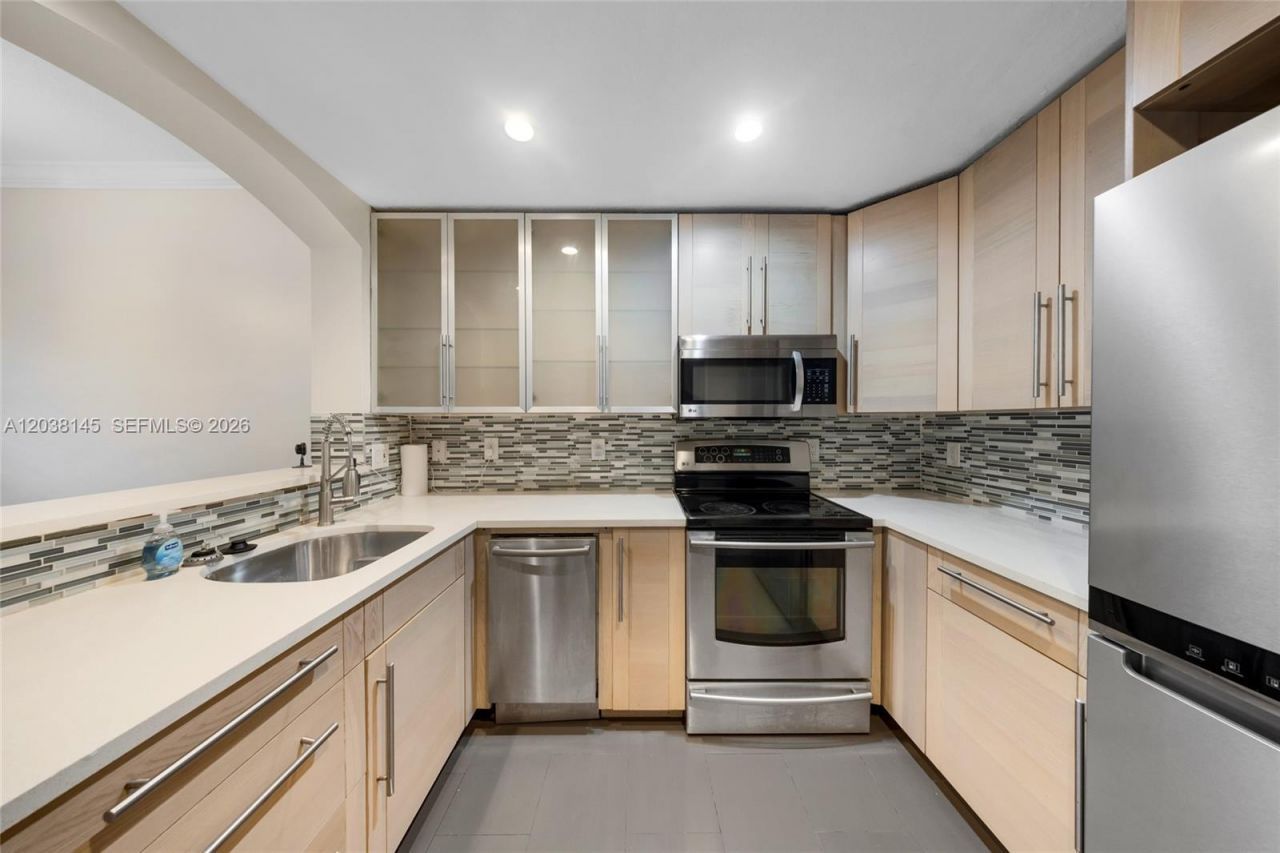 11411 NW 60th St , Unit 283, Doral, FL 33178 Photo