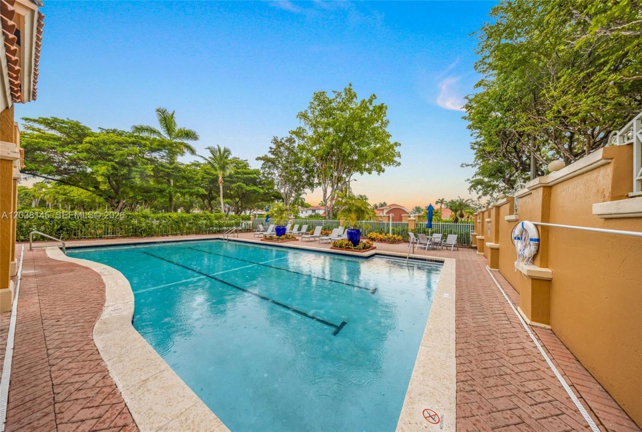11411 NW 60th St , Unit 283, Doral, FL 33178 Photo